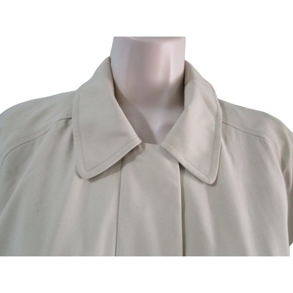 Brooks Brothers Cream Rain Coat Zip Wool Lining Hidden Button Ladies Sz 2 GUC - Picture 11 of 16